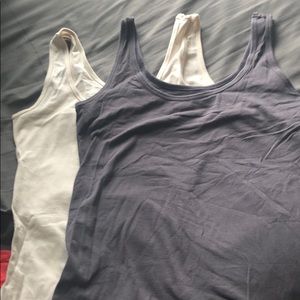 2 tank tops
